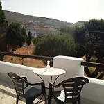 Monte Kechros منزل ريفي Arnados