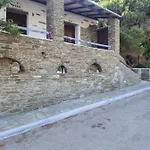 Monte Kechros Séjour à la campagne Arnados