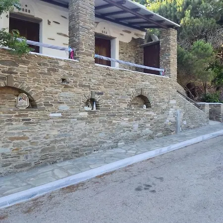 Monte Kechros Casa de Campo Arnados