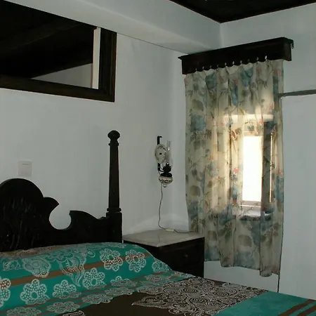 Landhuis Monte Kechros *