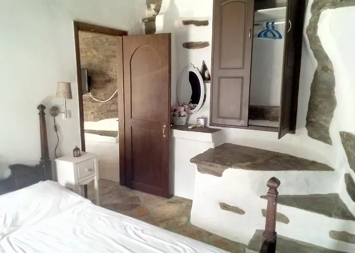 Monte Kechros Lantställe *